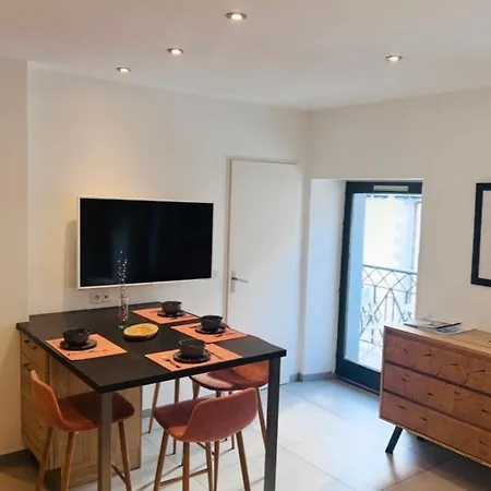 公寓 Modern Flat In The Heart Of